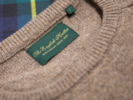 DE PERFECTE LAMSWOLLEN PULLOVER