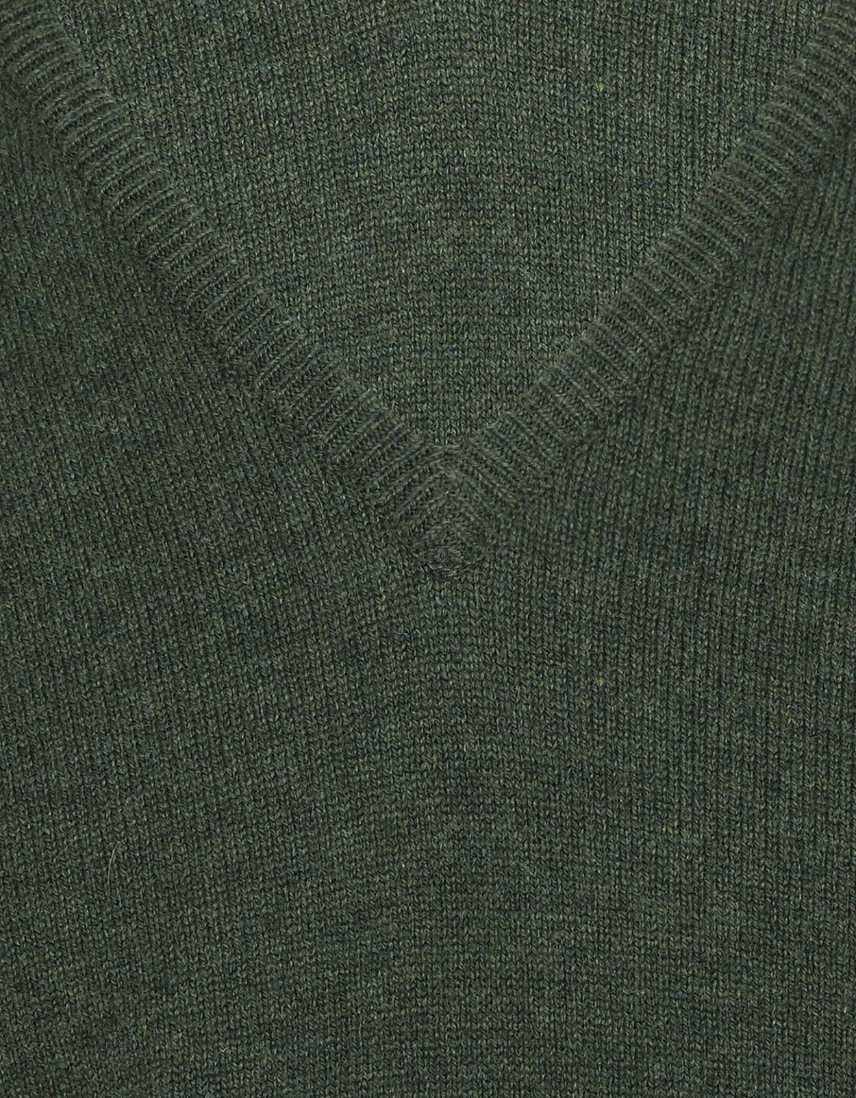 William Lockie V-Ausschnitt-Pullover aus Lammwolle | Rosmarin