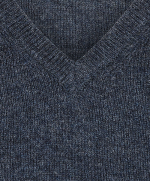 Pullover klassiek Lamswol v-hals | Denim Blauw