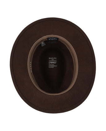 Bailey Hoed Curtis | Bruin