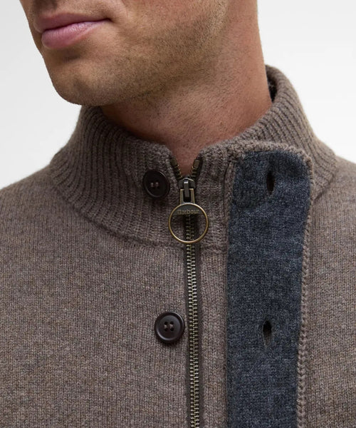 Barbour Essential Patch Vest | Bruin