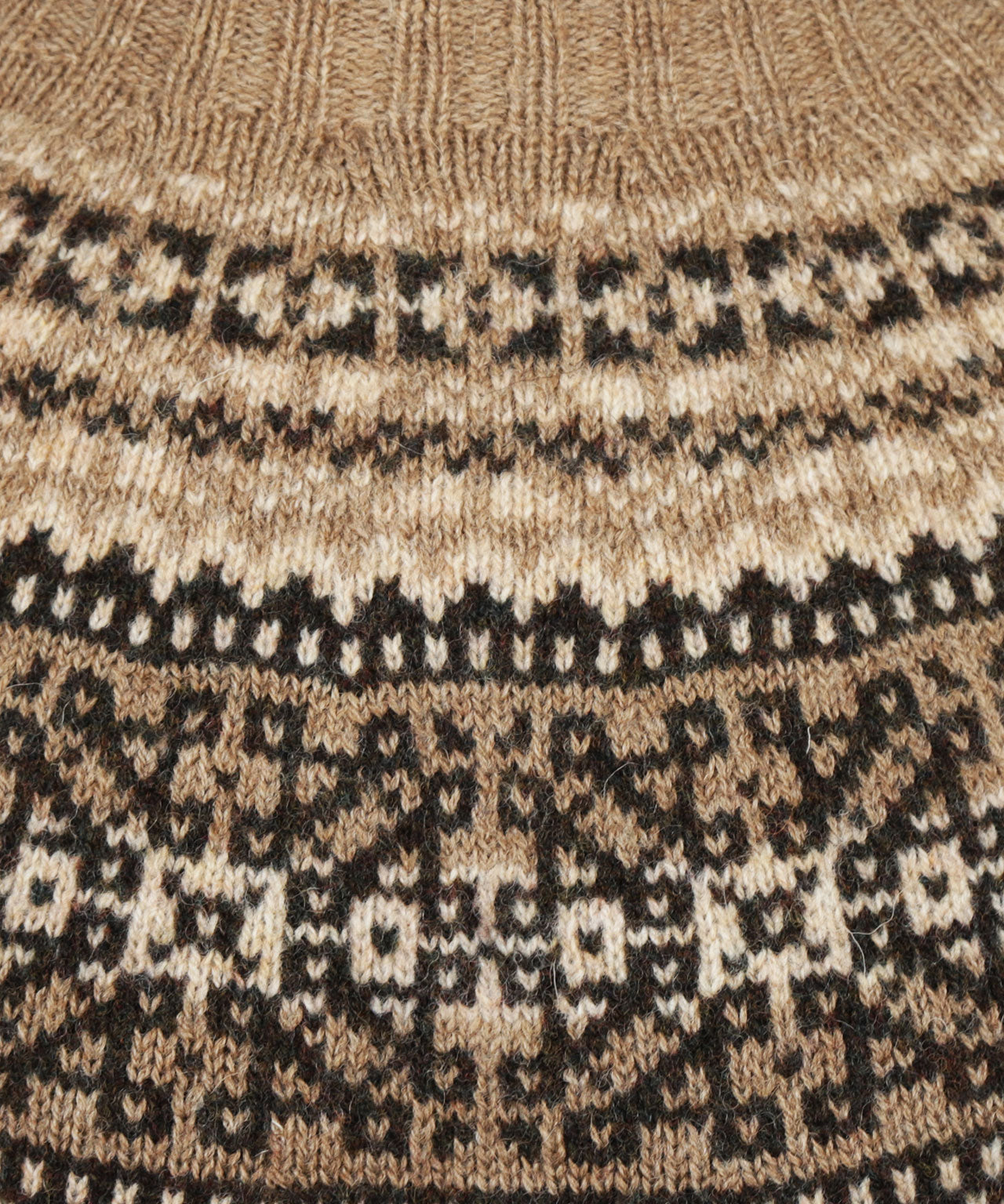 Harley of Scotland Fairisle-Pullover mit Rundhalsausschnitt | Braun