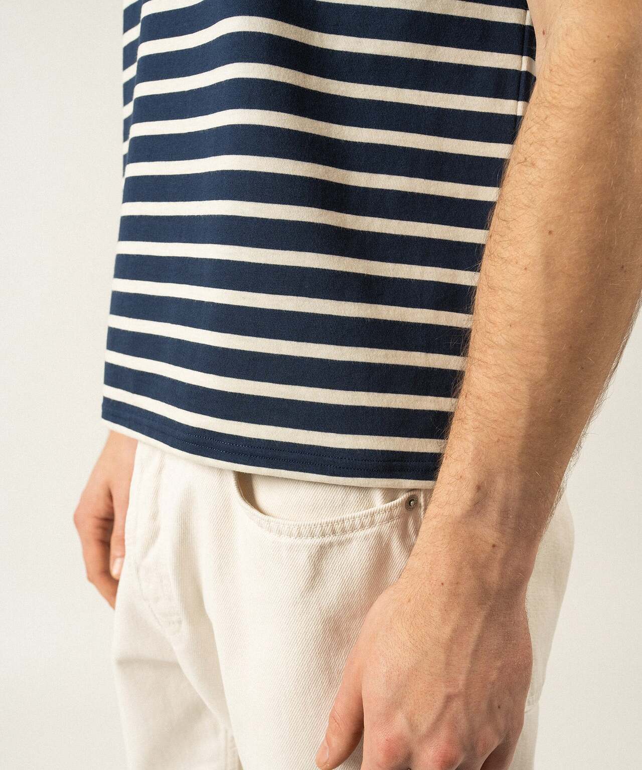Levant Moderne | Marine/Ecru