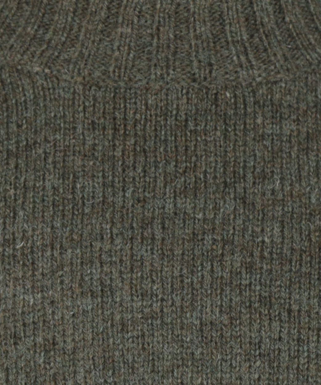 Alan Paine Shetland Pullover mit Rundhalsausschnitt | Grün