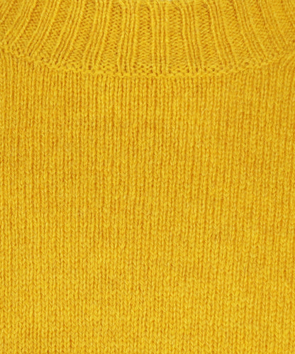 Alan Paine Shetland Pullover mit Rundhalsausschnitt | Gelb