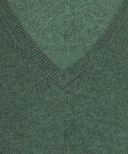 Classic Lambswool v-neck sweater | Green
