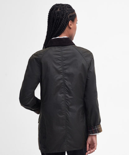 Barbour Classic Beadnell Wax Jacket Women | Olive