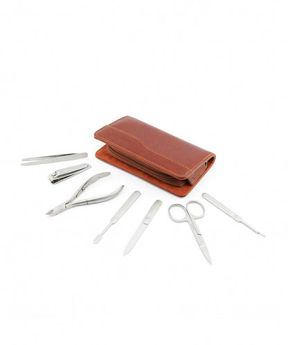 Manicure set in zipper case | Brown