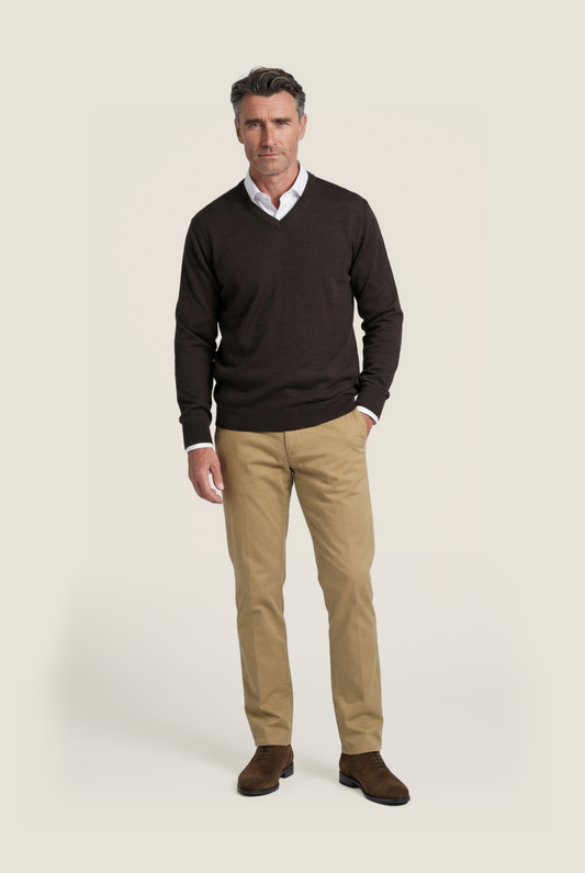 Merino wool v-neck sweater | Dark Brown